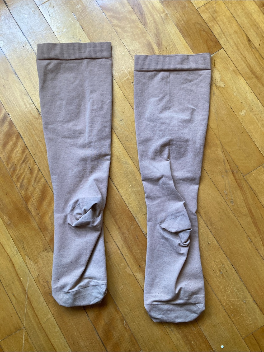 L Beige Compression Socks - High Compression - Picture 2 of 2